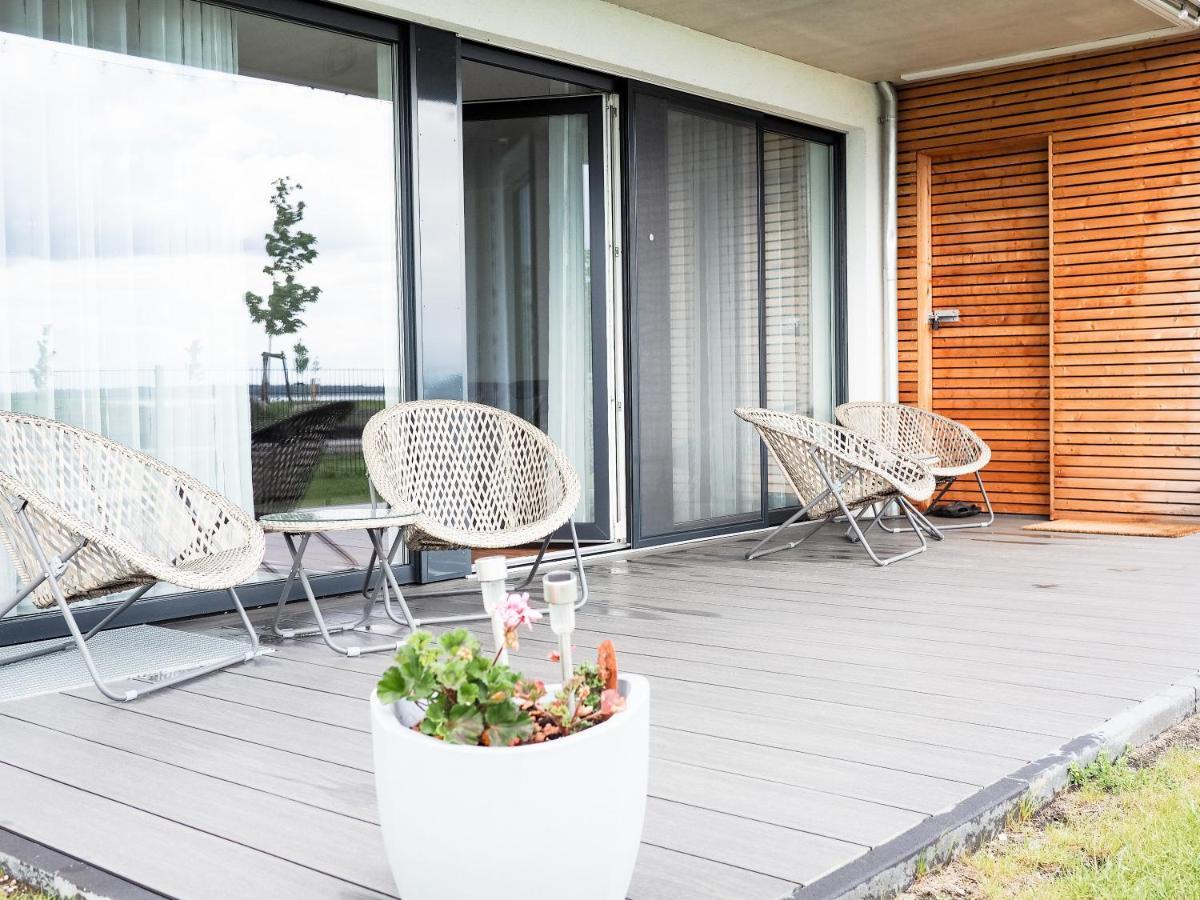 Moderne Ferienwohnung Mit Seeblick & Terrasse 96Qm Grossraeschen Exterior foto